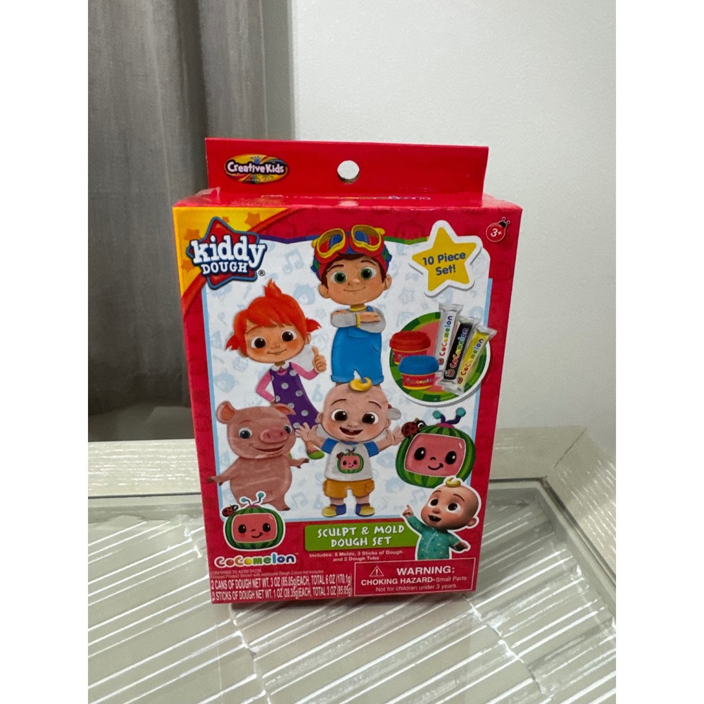 CoComelon Kiddy Dough Sculpt & Mold 10 Piece Dough Set Creative Kids